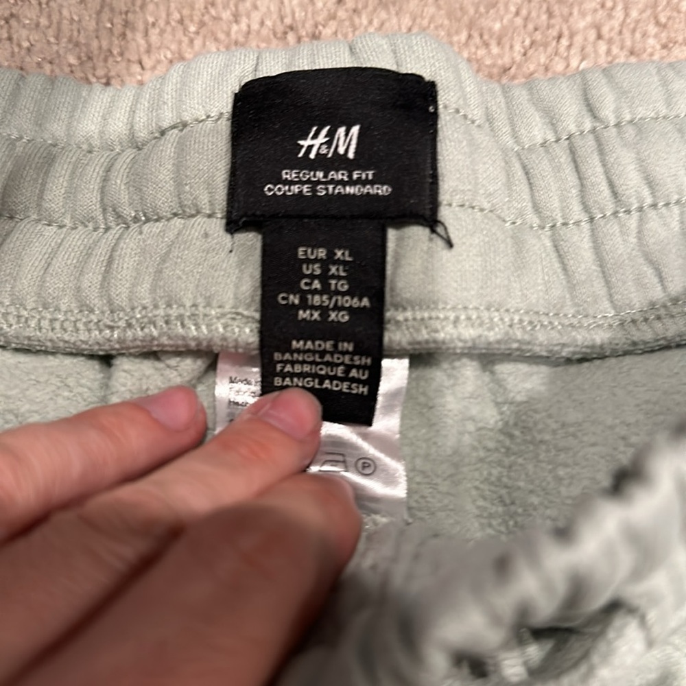 H&M shorts - Picture 3 of 5